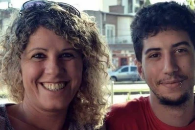 Un argentino murió en Montañita y la familia responsabilizó al hostel donde trabajaba