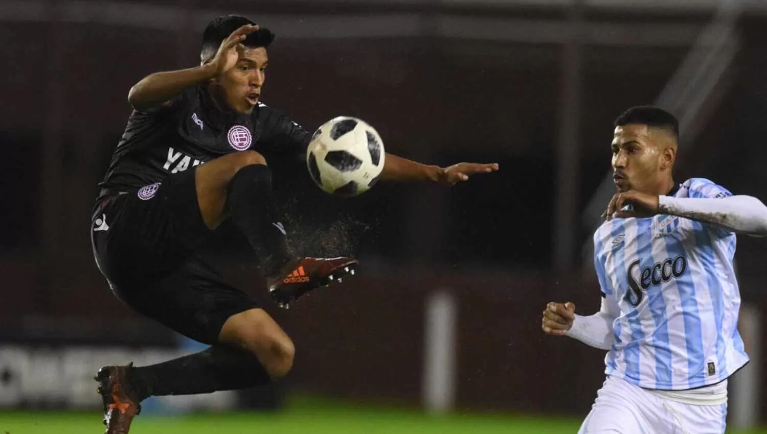 POR UN NUEVO TRIUNFO. Atlético quiere festejar ante Lanús. (FOTO LANÚS OFICIAL)