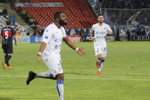 Godoy Cruz ganó en Mendoza y logró el subcampeonato por primera vez en su historia