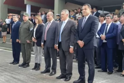 Video: Patricia Bullrich en Monteros: habilitó junto a Manzur el nuevo Escuadrón de Gendarmería