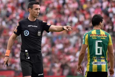 Pablo Dóvalo dirigirá el partido entre San Martín y Agropecuario