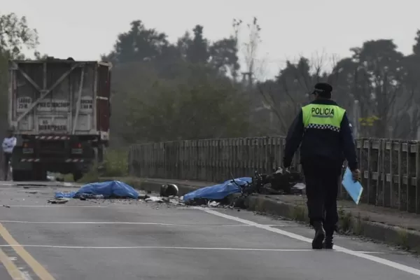 Tragedia en la ruta 38: una pareja murió arrollada por una rastra cañera en Río Seco