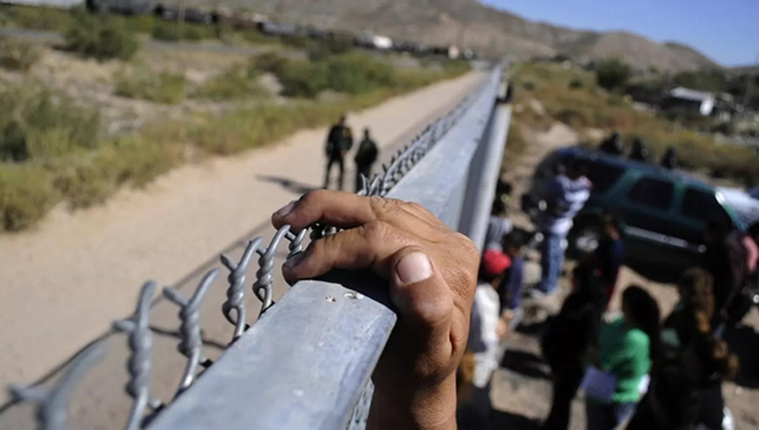 FRONTERA EEUU-MEXICO. Quieren separar a familias de inmigrantes. FOTO TOMADA DE TN8.TV