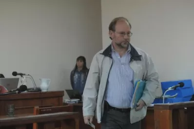 Aportan casos de obras inconclusas, pero no se sabe si valdrán como prueba en el juicio contra Brito