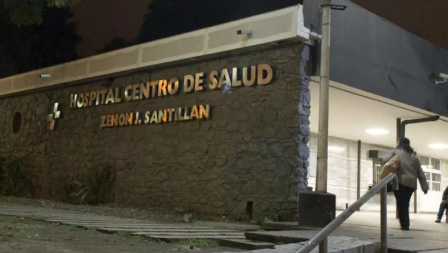 SE RECUPERA. La víctima se encuentra internada en el Centro de Salud. ARCHIVO