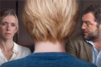 En medio de un divorcio, el horror puede ser cotidiano y descarnado