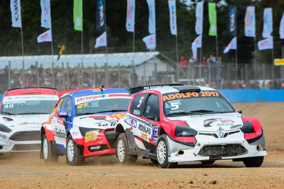 ¿Cómo se corre el rallycross??