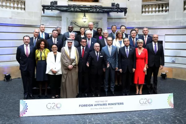 Parte del G20 le da la espalda a Maduro