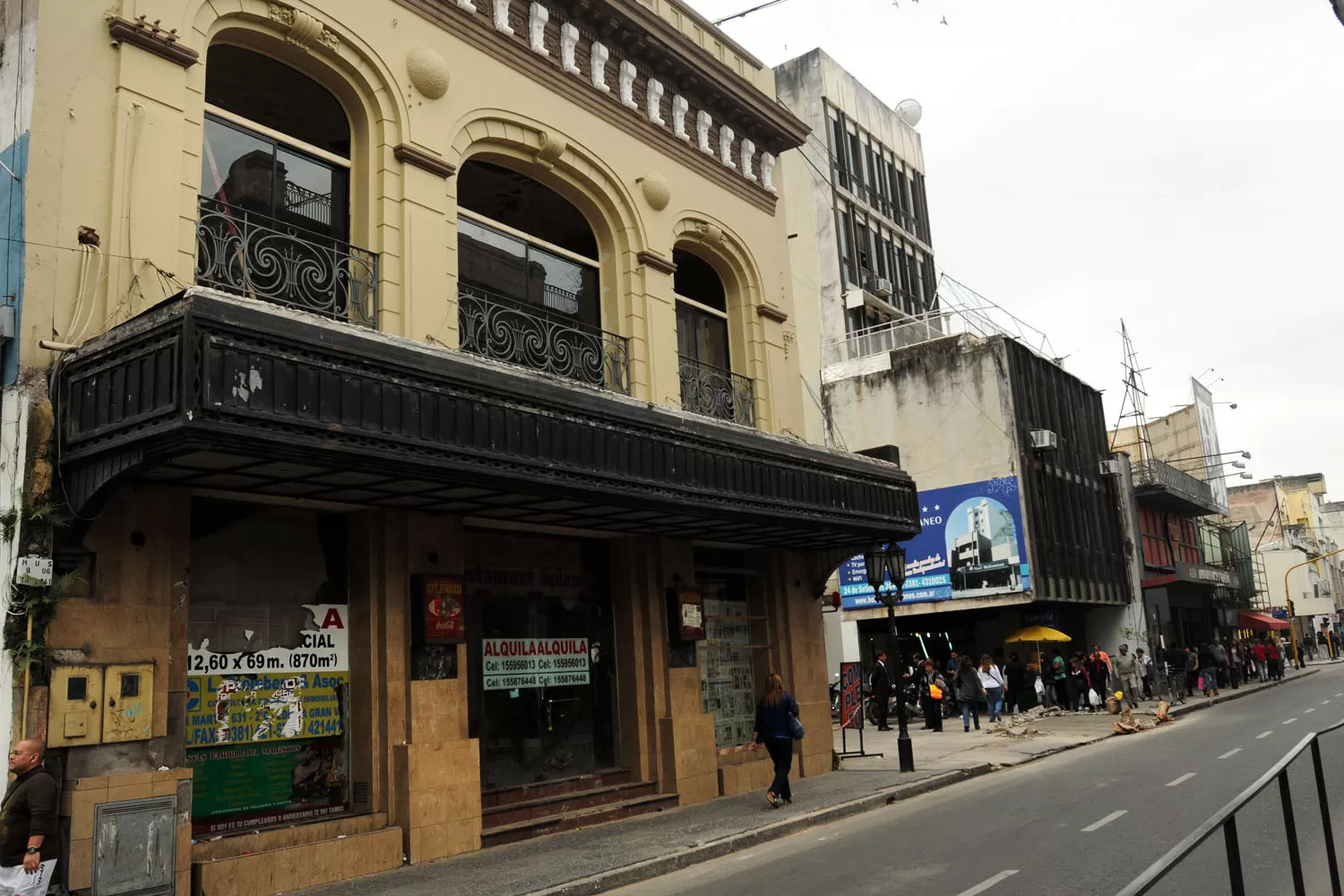 Ex teatro Parravicini. FOTO ARCHIVO.