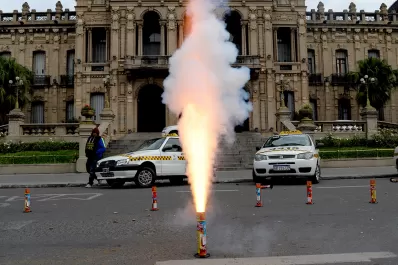 Romero afirmó que labraron 150 multas a los taxistas por sitiar el microcentro