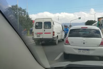 Rompevidrios atacan de nuevo, esta vez en la zona de El Cristo, en la entrada de Yerba Buena