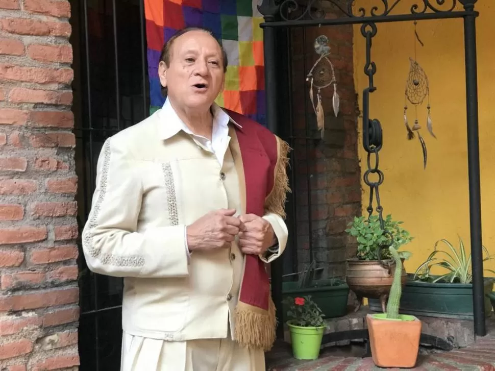 PROLÍFICO. Carlos Sánchez, entre ser la voz de Los Tucu Tucu y componer. Gentileza Carlos Sánchez.-