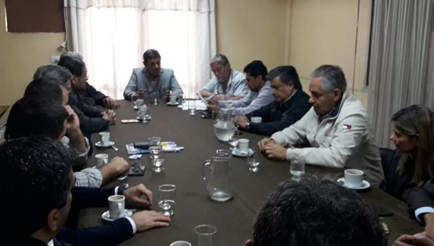 Concejales capitalinos se reunieron hoy con el secretario de Gobierno municipal, Walter Berarducci. 