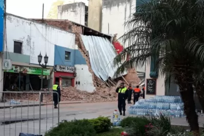 Dolor y estupor por el trágico derrumbe del Parravicini: los mensajes en las redes