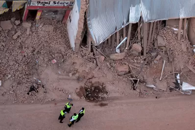 Derrumbre del ex Parravicini: el hombre es el culpable de todo lo que hace con los edificios y la ciudad