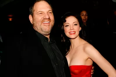 Las actrices se expresaron en las redes tras la entrega de Weinstein