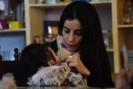 Milagro de amor: adoptó una bebé a la que daban un año de vida y ya cumplió cuatro