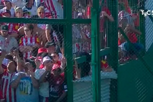 Hacinados: críticas por la mala organización para recibir a los hinchas de San Martín en Junín