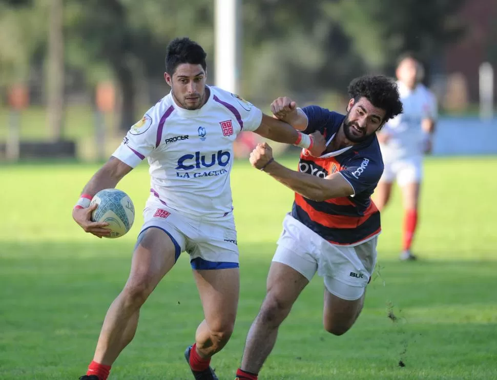 RÁPIDO Y FURIOSO. Veloz y profundo, Agustín Cortés fue importante en los contragolpes de Tarcos, que ganó un partidazo. la gaceta / foto de hector peralta