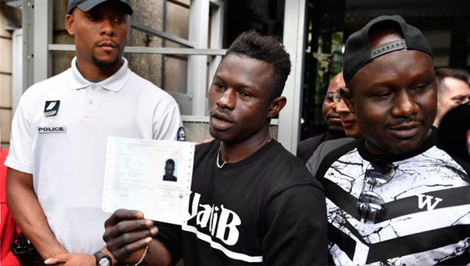 Mamoudou Gassama. El Spiderman francés. FOTO TOMADA DE RPP.PE