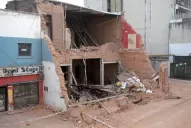 La zona del derrumbe del ex Parravicini estará cerrada 10 días más