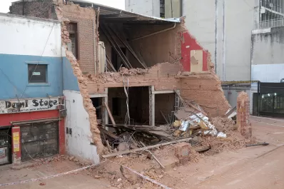 La zona del derrumbe del ex Parravicini estará cerrada 10 días más