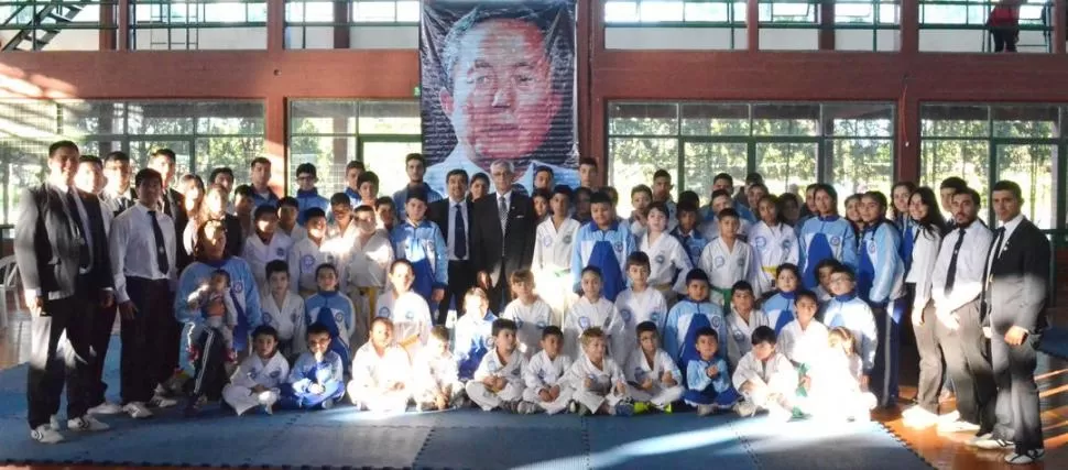  Asociación Escuelas Chong-Ji de TaeKwon-Do