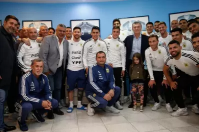 Cómo fue la despedida de Macri a los jugadores de la Selección argentina
