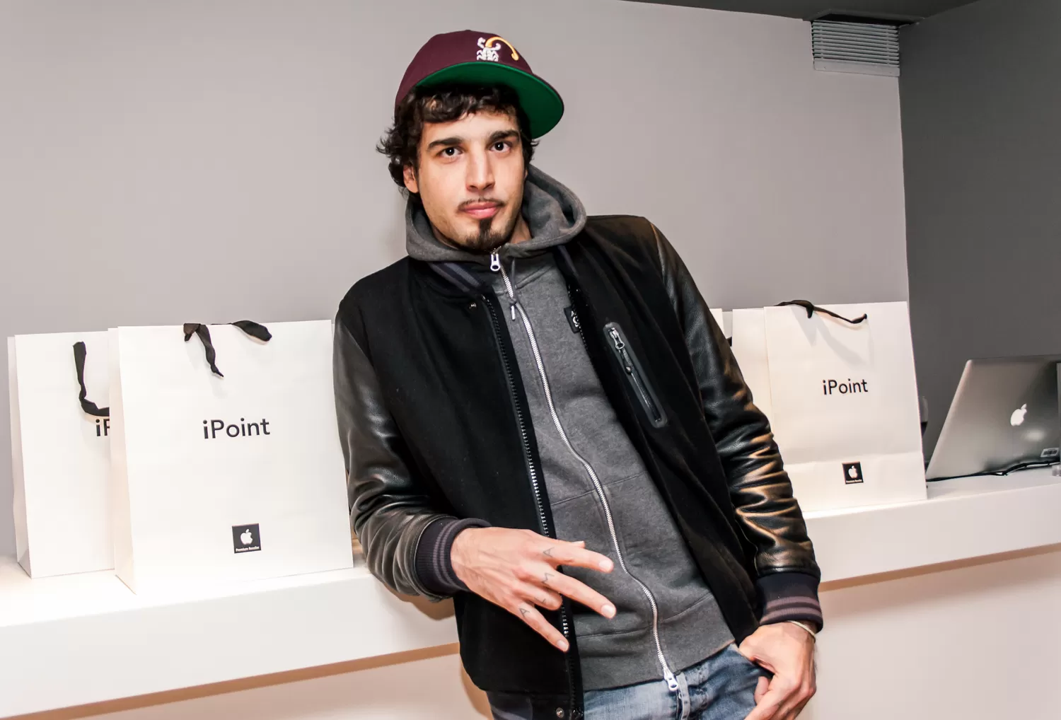 Por razones climáticas, el show de Dante Spinetta cambiará de lugar