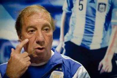 El tercer test le dio negativo a Carlos Bilardo, indicó su hermano