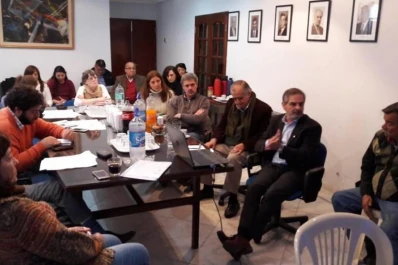 Inquietud por más límites a los alcances de títulos profesionales