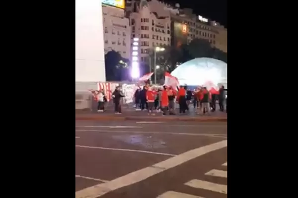 Los hinchas de San Martín también festejaron en el Obelisco de Buenos Aires