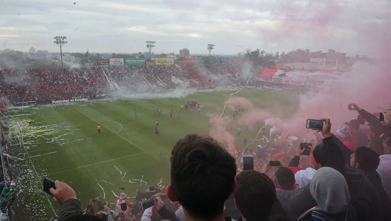 TUCUMÁN DE PRIMERA. El clásico tucumano estará en la Superliga. LA GACETA / FOTO DE ANTONIO FERRONI