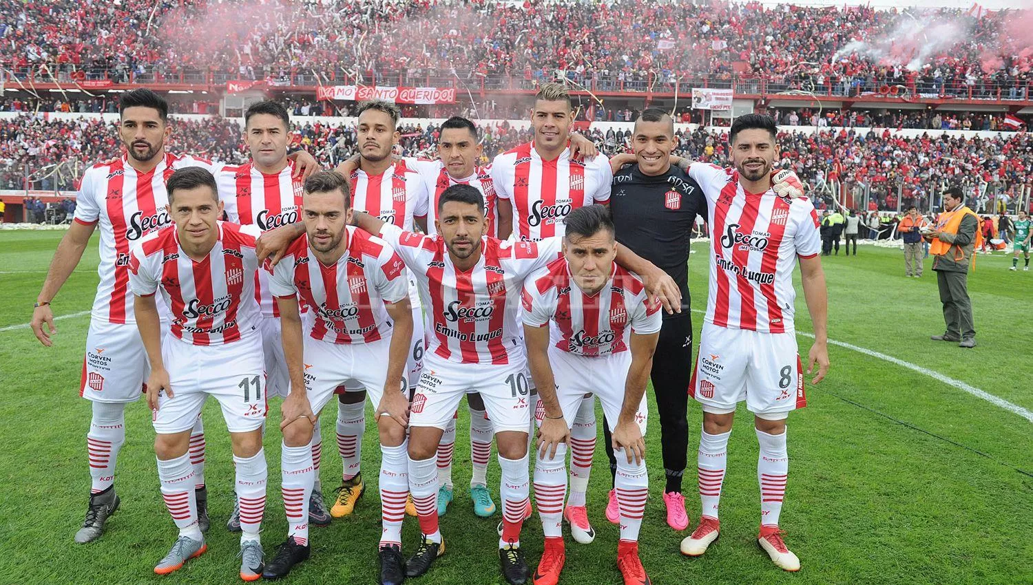 LA ÚLTIMA FORMACIÓN. A lo largo de la temporada, 23 jugadores ingresaron a la cancha y estos son los últimos 11 titulares. LA GACETA / FOTO DE HÉCTOR PERALTA