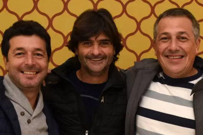 Forestello llegó a un acuerdo y seguirá como DT de San Martín