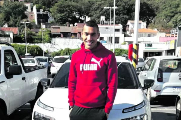 Ignacio Arce quiere seguir en el Santo para jugar la Superliga