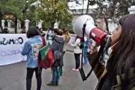 Estudiantes y docentes prometen seguir en la lucha contra los abusos
