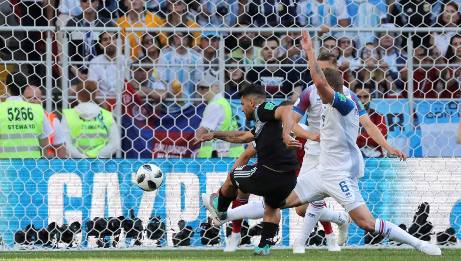 GOLAZO. Agüero marcó pero la Selección no pudo ganar. (REUTERS)