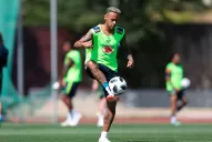 Brasil respira tranquilo: Neymar entrenó con normalidad
