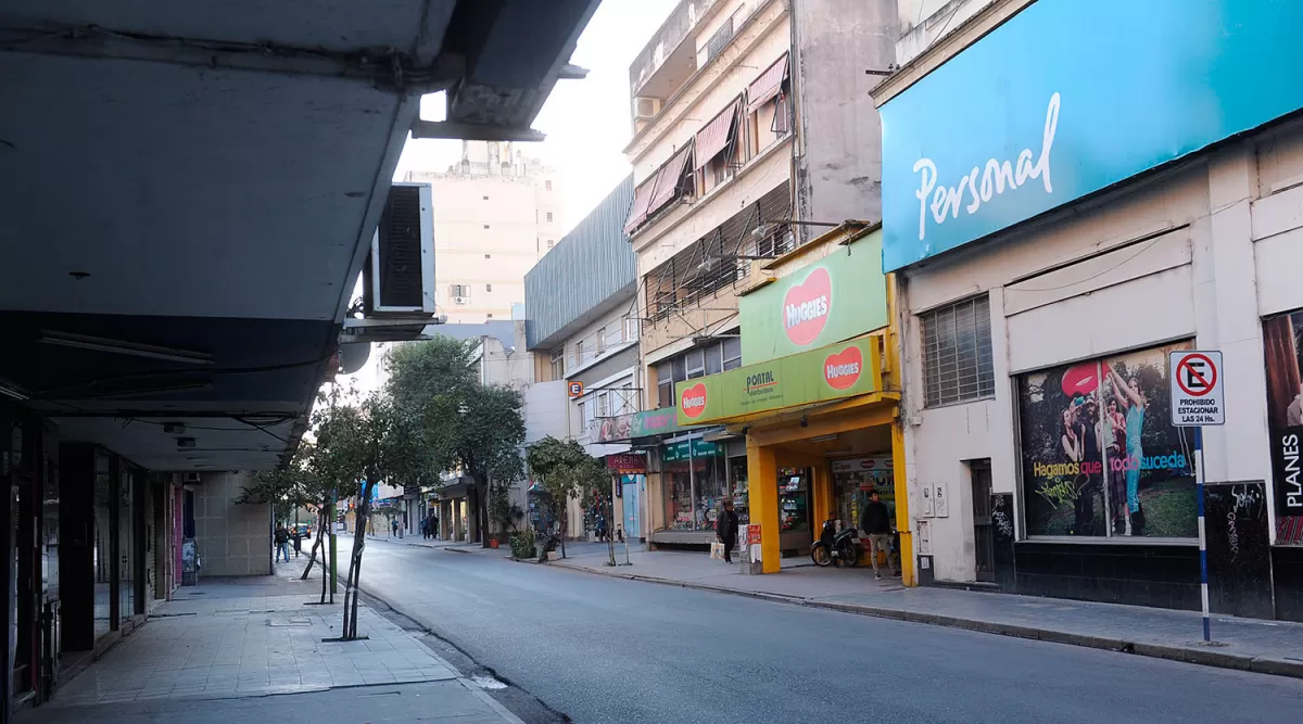 Así se mostraron las calles tucumanos durante el paro. LA GACETA/FOTO DE HÉCTOR PERALTA