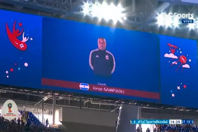 Previa polémica: Sampaoli fue silbado por los hinchas en el estadio de San Petersburgo