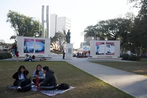 Los estatales celebrarán su día a puro sol, con una máxima de 24°