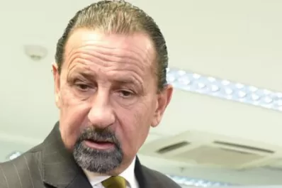 Juri: “Alperovich tiene derecho a postularse; yo apoyo la fórmula actual”