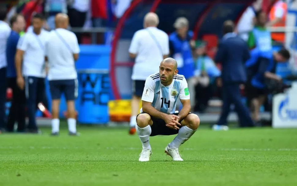 MERECÍA OTRO FINAL. Mascherano hizo poco, pero fue lo que pudo. Siempre entregó todo lo que tenía en la Selección.  