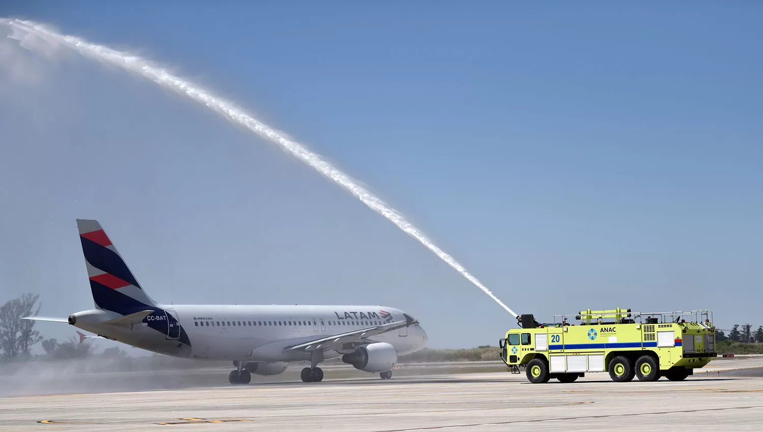 Desde Latam aseguraron que ya se habló con Manzur sobre la nueva ruta aérea. LA GACETA/FOTO DE INÉS QUINTEROS ORIO