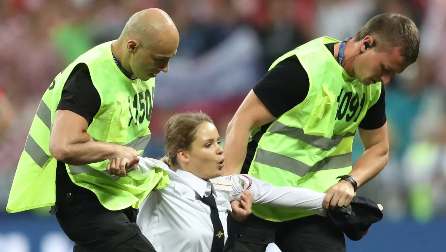 Las Pussy Riot invadieron la cancha durante la final de Rusia 2018