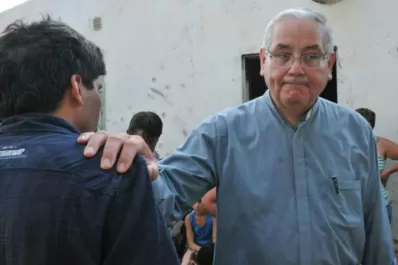 Todavía estoy en estado crítico, pero mejor, dijo el padre Melitón Chávez