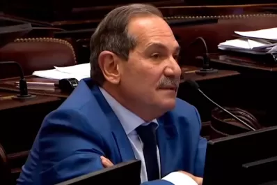 La Corte dice que Alperovich no debe ir al juicio por Paulina Lebbos