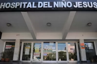 Está grave una niña tucumana de tres años que recibió un brutal puntapié