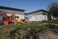 Ascárate dice que ya entregó 10 jardines  a la Provincia, pero el Gobierno lo niega